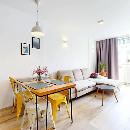 Apartamento Airy And Modern Mon Cheri Split