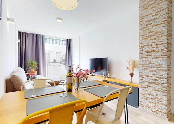 Apartamento Airy And Modern Mon Cheri Split