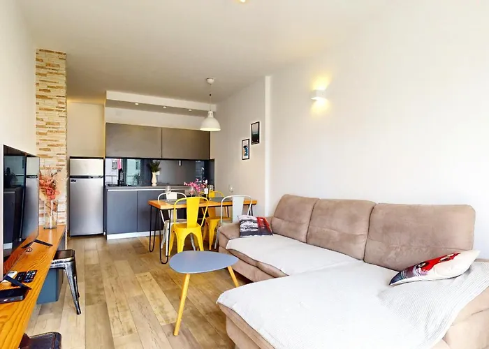 Airy And Modern Mon Cheri Apartamento